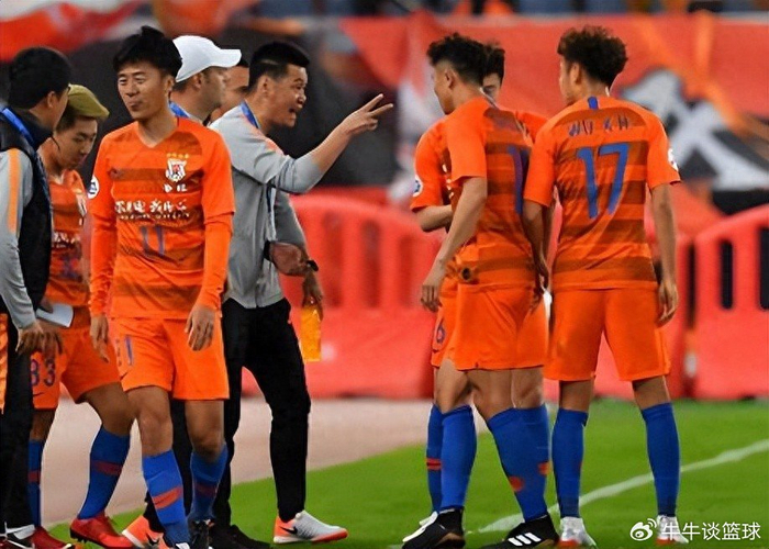 开云体育-鲁能队官宣迎来新合作伙伴，球迷为此给俱乐部点赞，值得期待|阿尔瓦罗|泰山队|中超|中卫|辽宁_新浪体育_新浪新闻